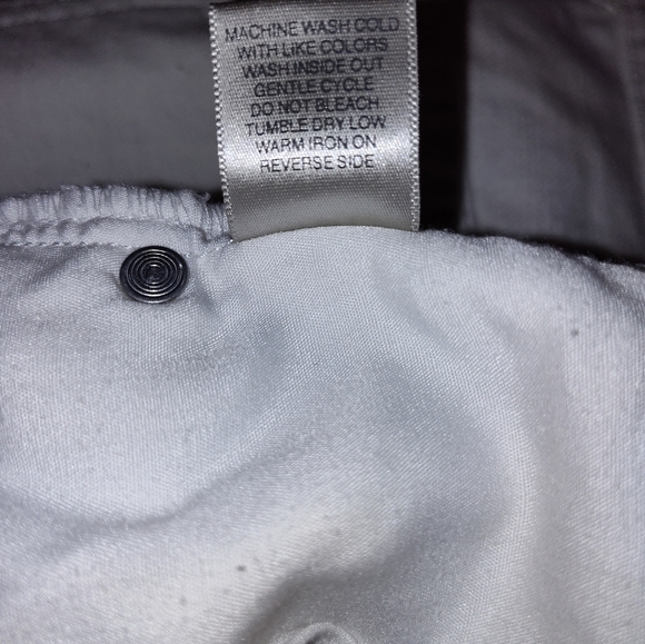 Christopher & Banks Stretch White and Black Bordered Flowers Size 8 - Picture 12 of 15